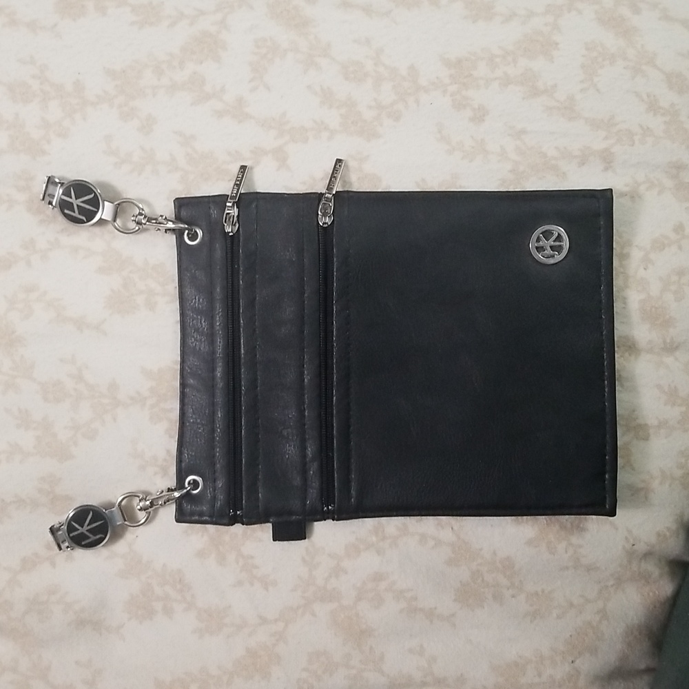 Hipklips vegan leather pouch